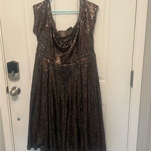 Elegant Sequin Evening Dress